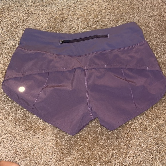 Super cute color and in the same speed up style. - Picture 2 of 3